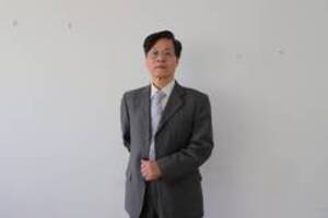 就業經驗數年，起名無數的起名大師周玄